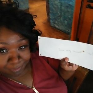 Meet your Posher, Latasha